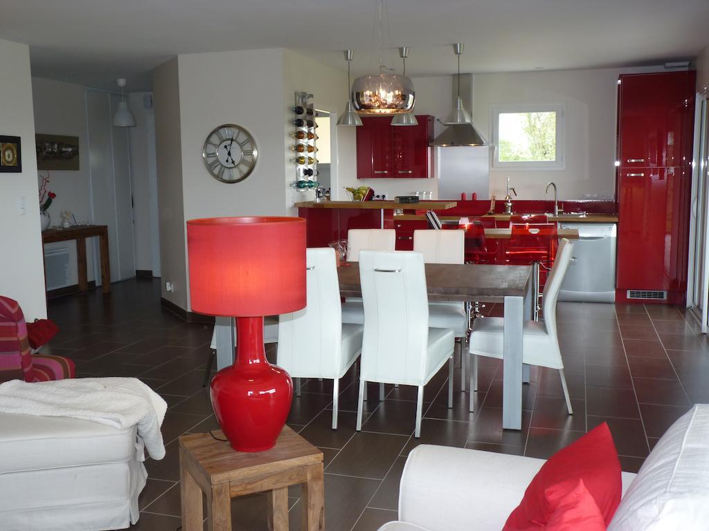 Gite Les Vignes Cravenceres Ruang foto
